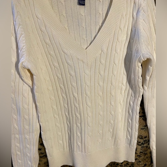 Yr END SALE‼️“CHAPS” Ivory V-Neck in 100% Cotton. Another Primary Piece Sz L. - Picture 6 of 7